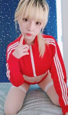 亚洲欧美韩国综合5858_4K电影完整版在线观看
