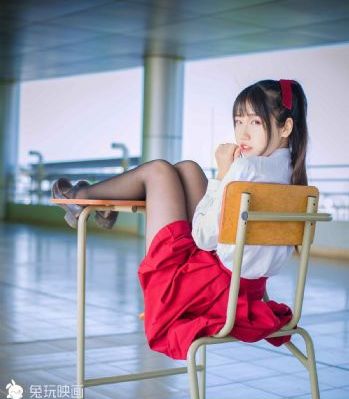欧美情侣头像动漫_超清完整在线观看