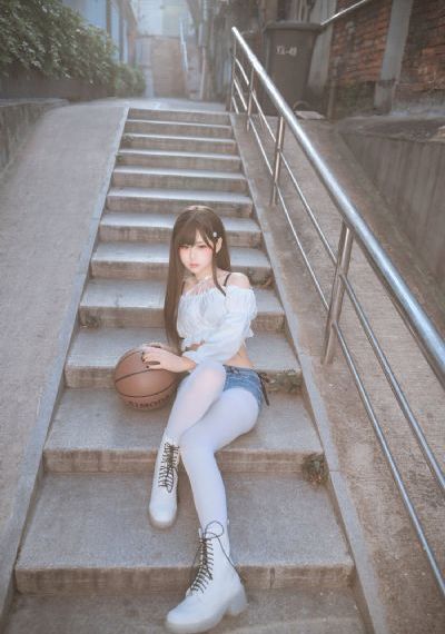 欧美大胆本艺术图片_剧情片动漫在线观看