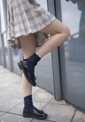欧美新歌啪姐的变装_4K免费观看最新