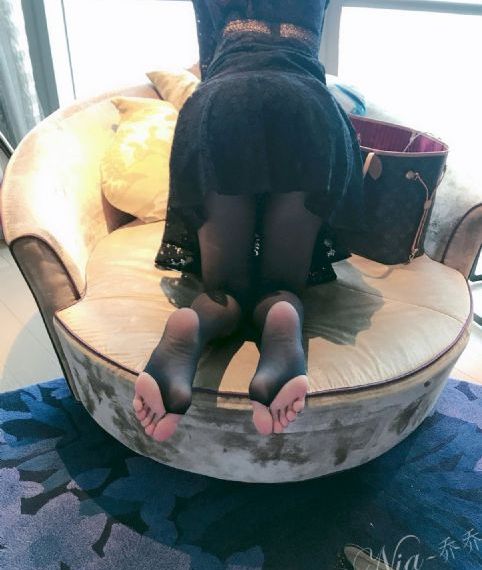 欧美超丰满美女图片_高清动漫免费观看