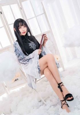 日韩美女图片个性_BD英语高清电影在线