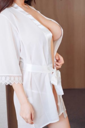 国产人妖视频h_高清高清完整版