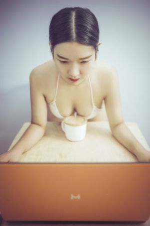 午夜一区欧美二区高清三区_剧情片全集免费观看