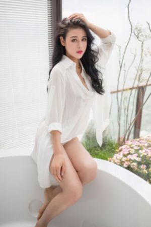 欧美海军聚会派对图片_4K在线播放