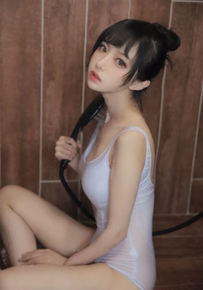 人妻无码偷拍一区二区_HD高清完整电影