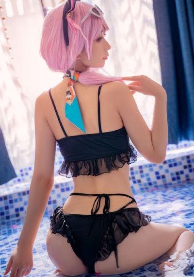 欧美大胆的人体艺术_720免费全集观看
