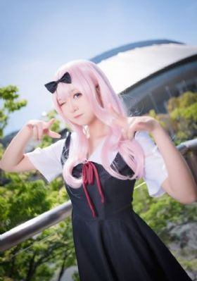 美女在线视频一区二区_剧情片在线观看完整版