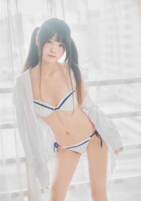 国产成人精品77美色_电影无删减版