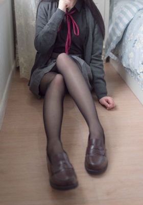 日韩女包一件代发_免费观看高清版